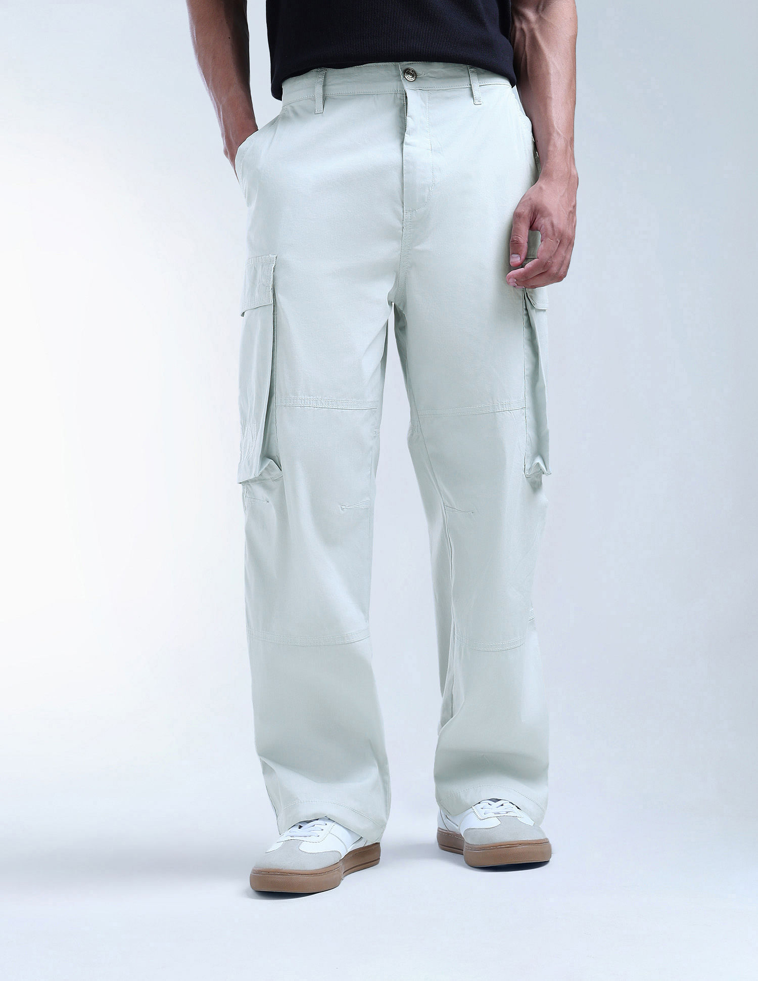 Flying Machine Mid Rise Relaxed Tapered Fit Cargos