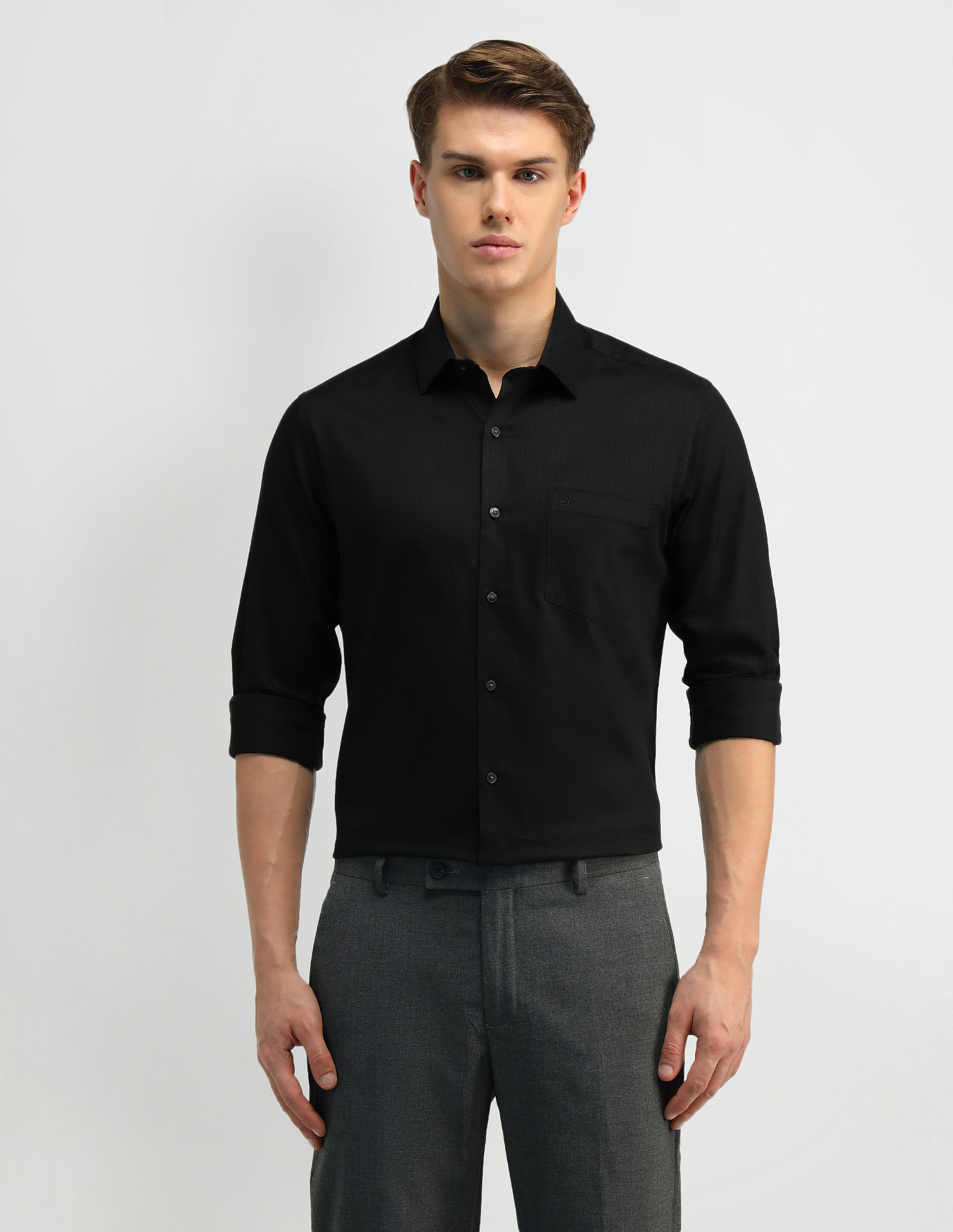 Arrow Cutaway Collar Dobby Shirt