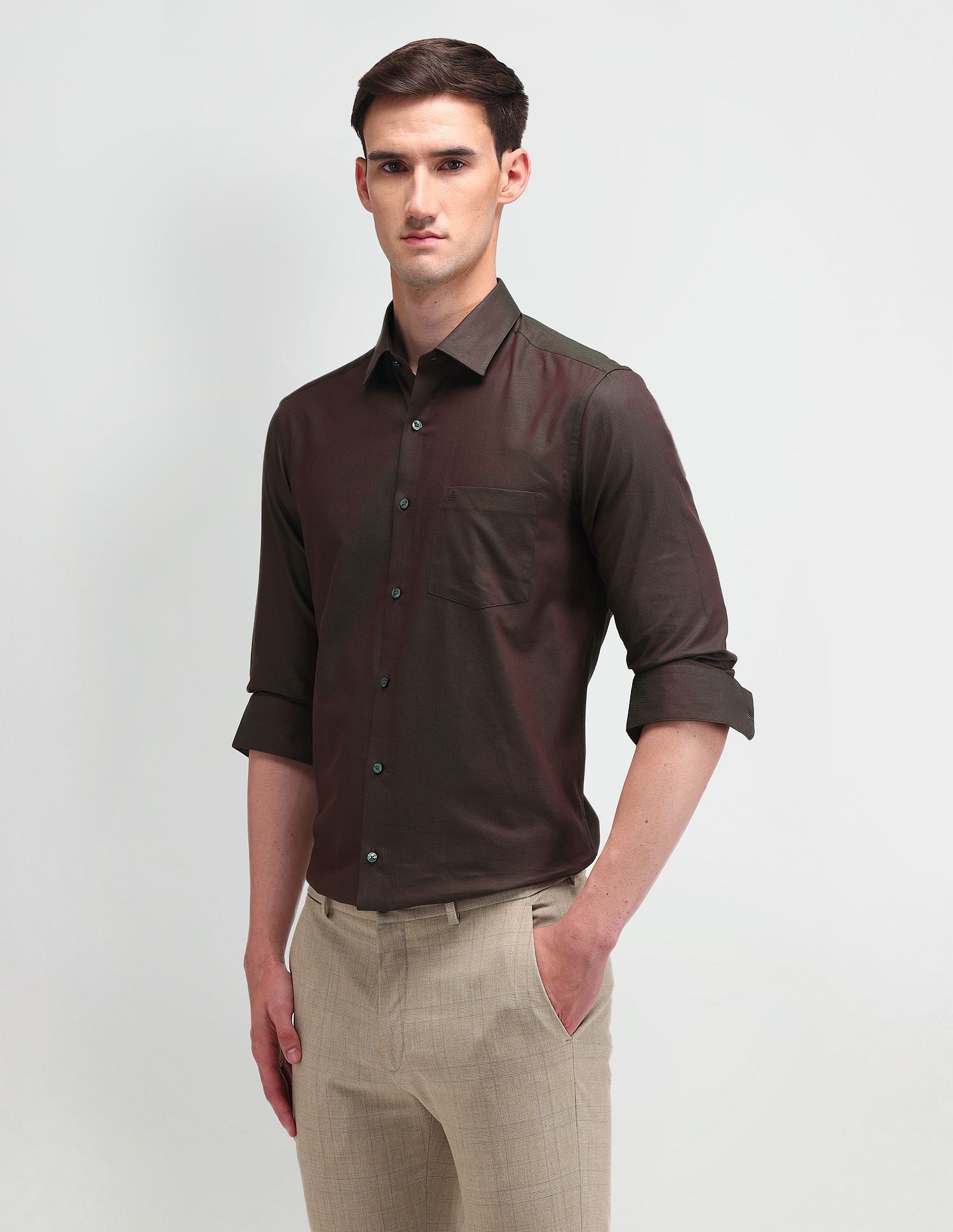 Arrow Manhattan Slim Fit Textured Shirt