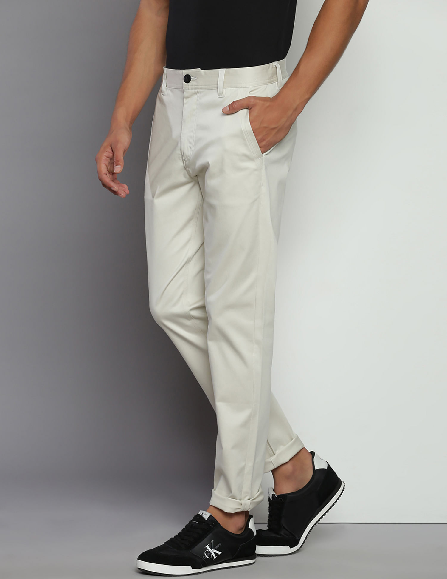 Buy Men Black Solid Slim Fit Trousers Online - 768310 | Van Heusen