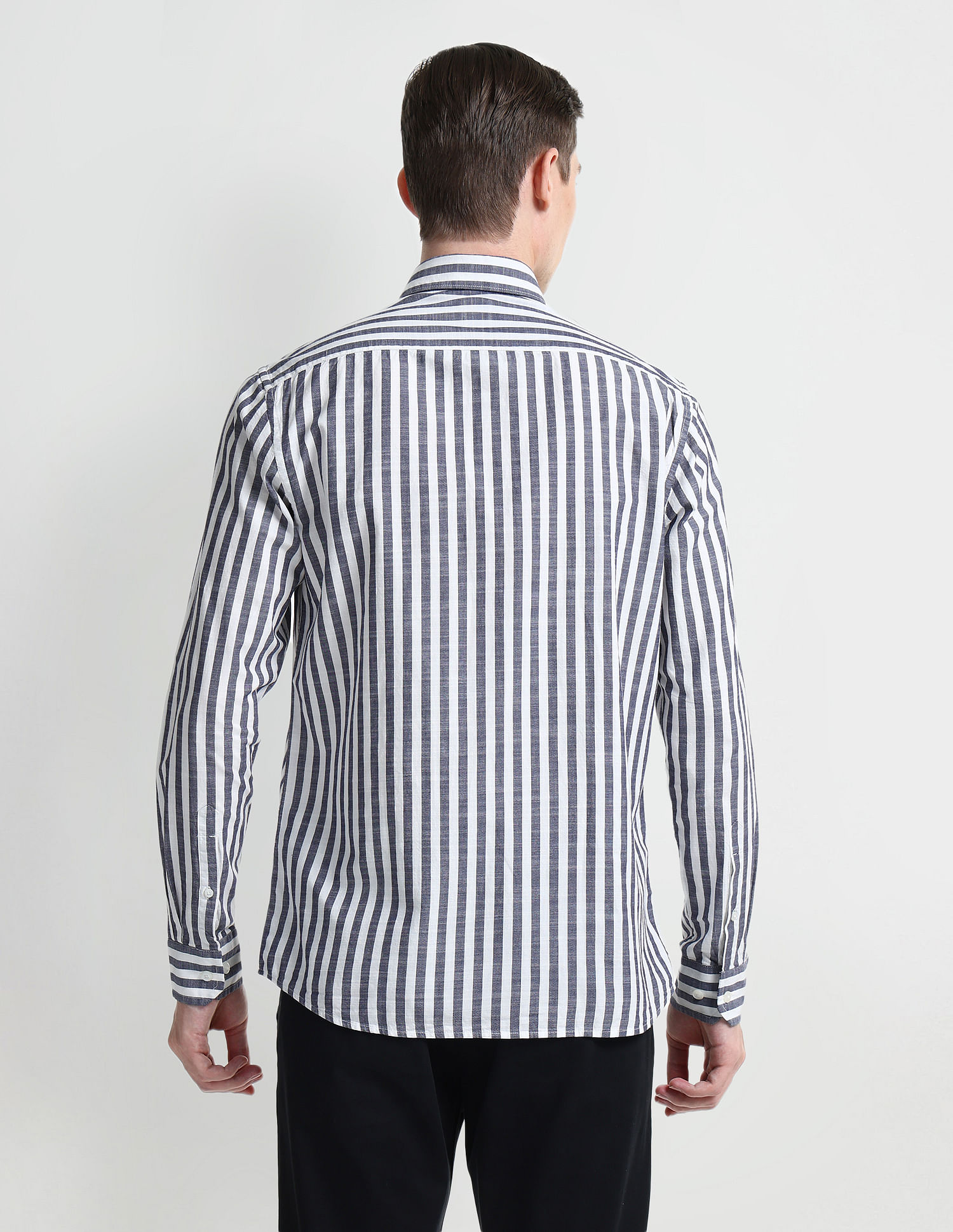 Arrow Sport Slim Fit Vertical Stripes Shirt