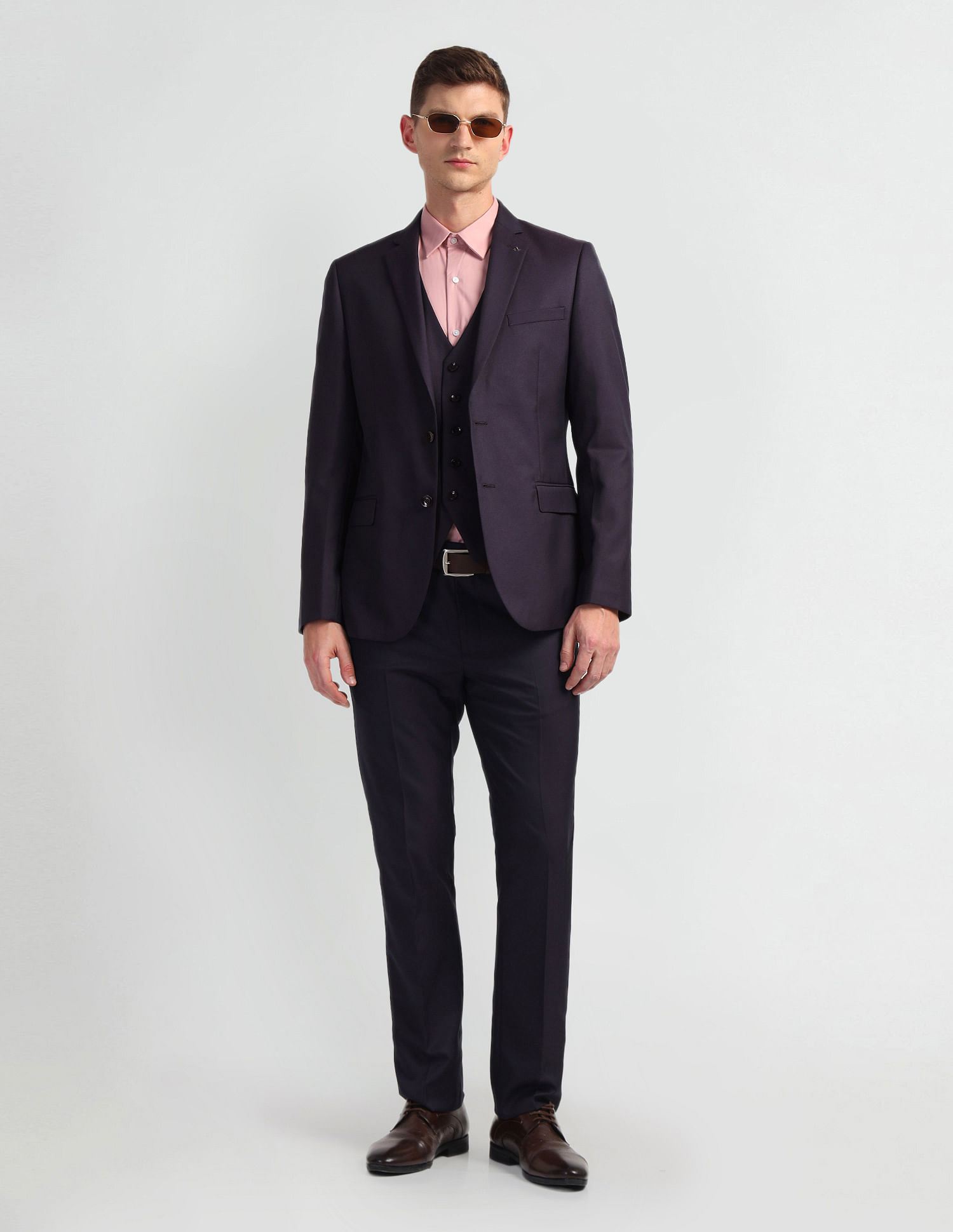 Arrow Dobby Three Piece Suit