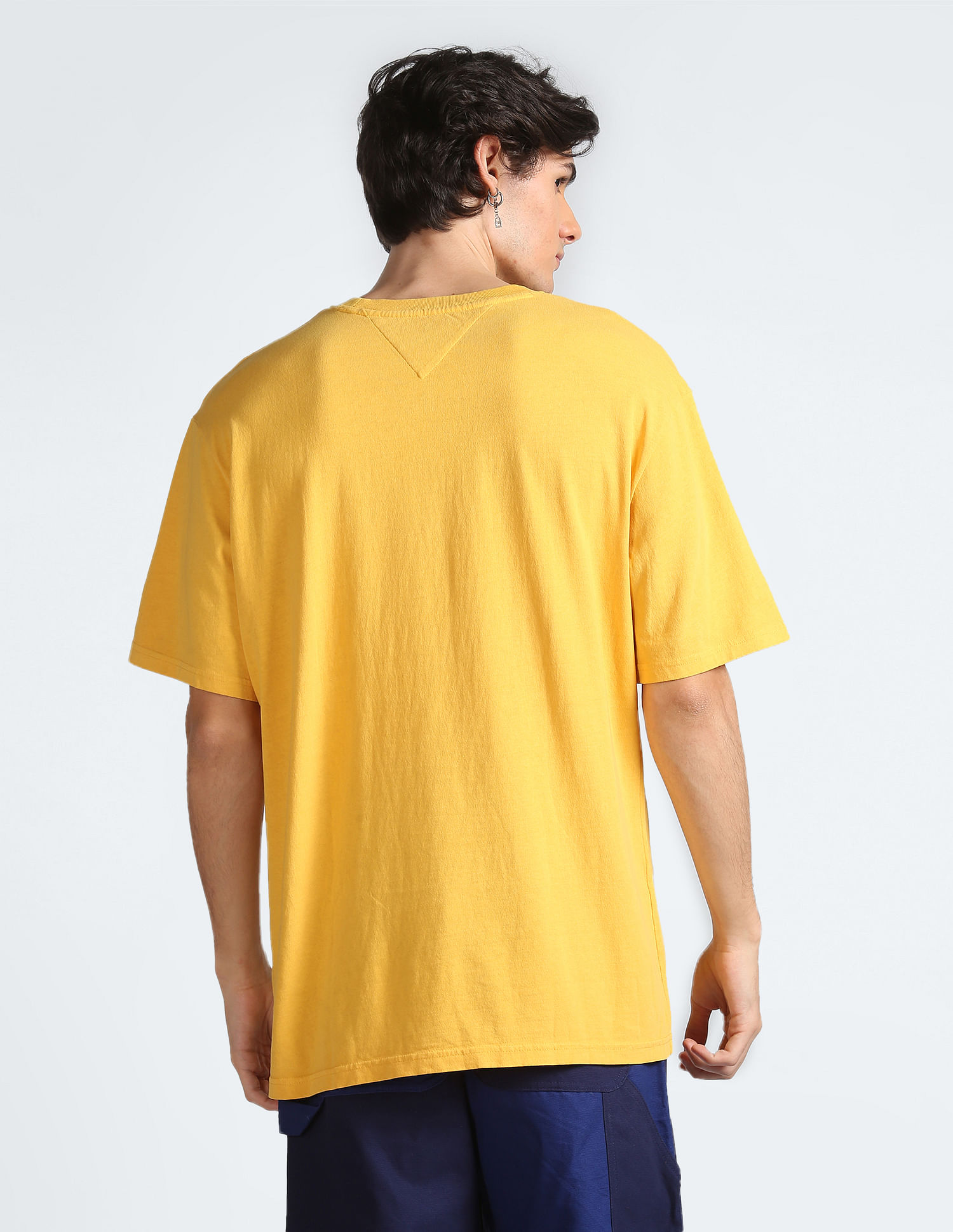 Tommy Hilfiger Transitional Organic Cotton  Logo Badge T-Shirt