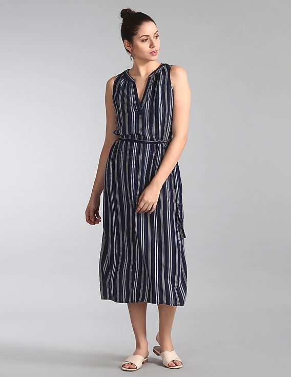 Buy GAP Women Blue Sleeveless Zen Striped Maxi Dress