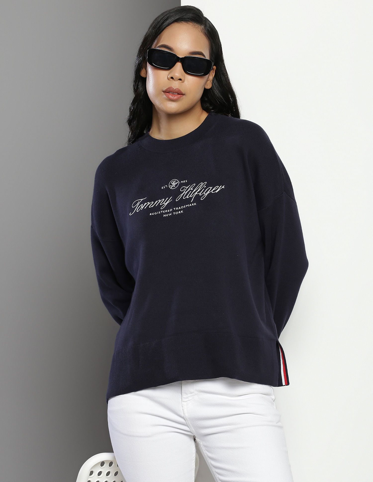 Tommy hilfiger 2024 long sleeve sweater