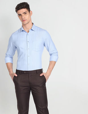 Arrow Self Design Regular Fit Formal Shirt