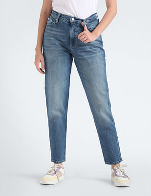 Calvin Klein Jeans Mid Rise Mom Jeans