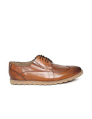 arrow casual shoes