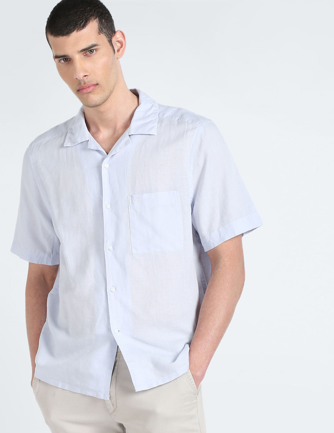 Buy Calvin Klein Solid Cuban Casual Shirt - NNNOW.com