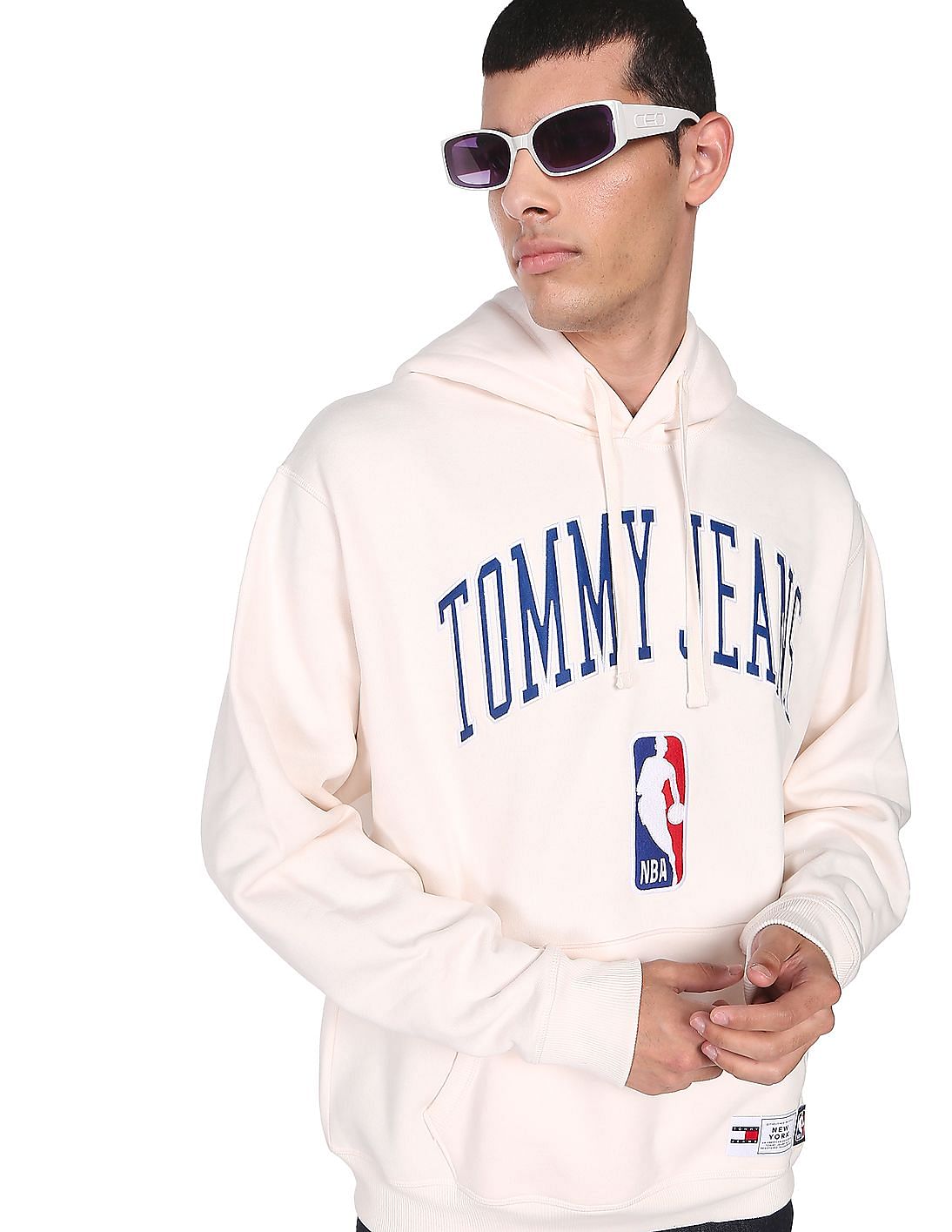 Tommy Jeans Nba t-shirt - ancient white 