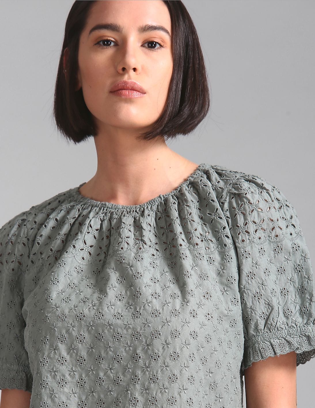 Buy GAP Women Women Green Short Sleeve Eyelet Top - NNNOW.com