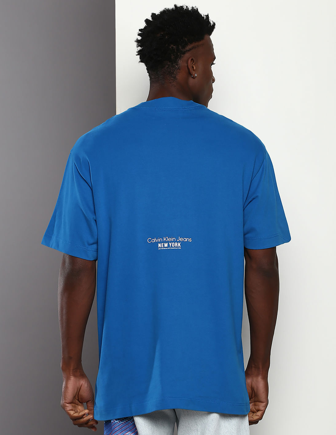 Buy Calvin Klein Jeans Transitional Organic Cotton Motion Buy Calvin Klein Jeans Transitional Organic Cotton Motion