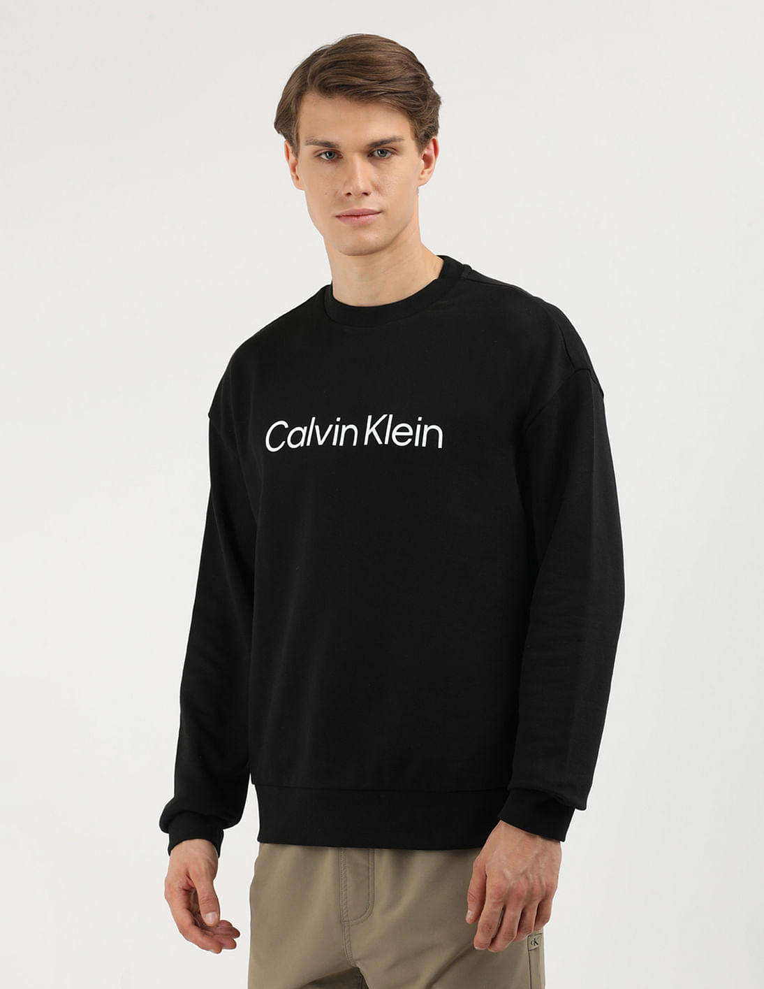★ ★ Men's Relax Fit Hero Monogram Logo Short Sl Calvin Klein Men's Relaxed Fit Monogram Logo Crewneck T