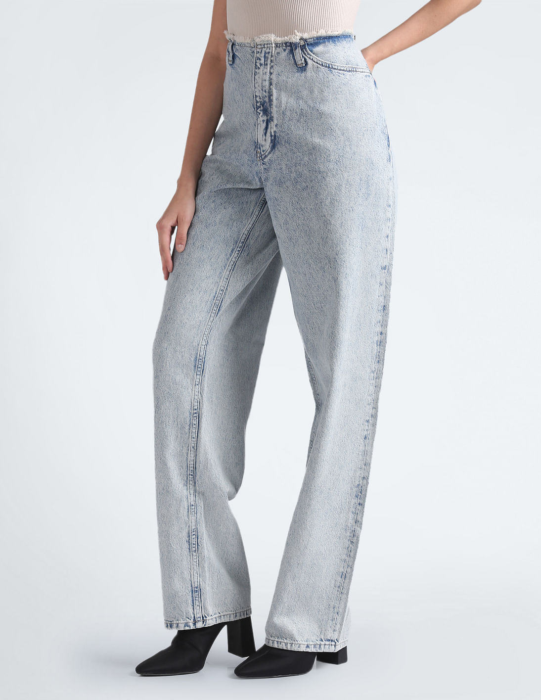 Buy Calvin Klein 90s Straight Fit Cut Waistband Jeans - NNNOW.com
