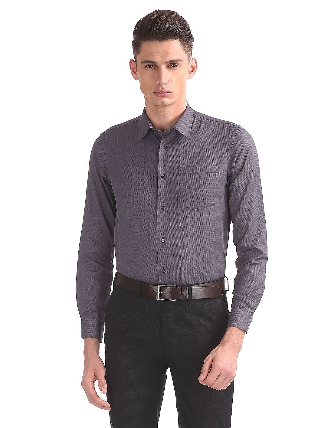 Buy Men Slim Fit Jacquard Shirt online at NNNOW.com