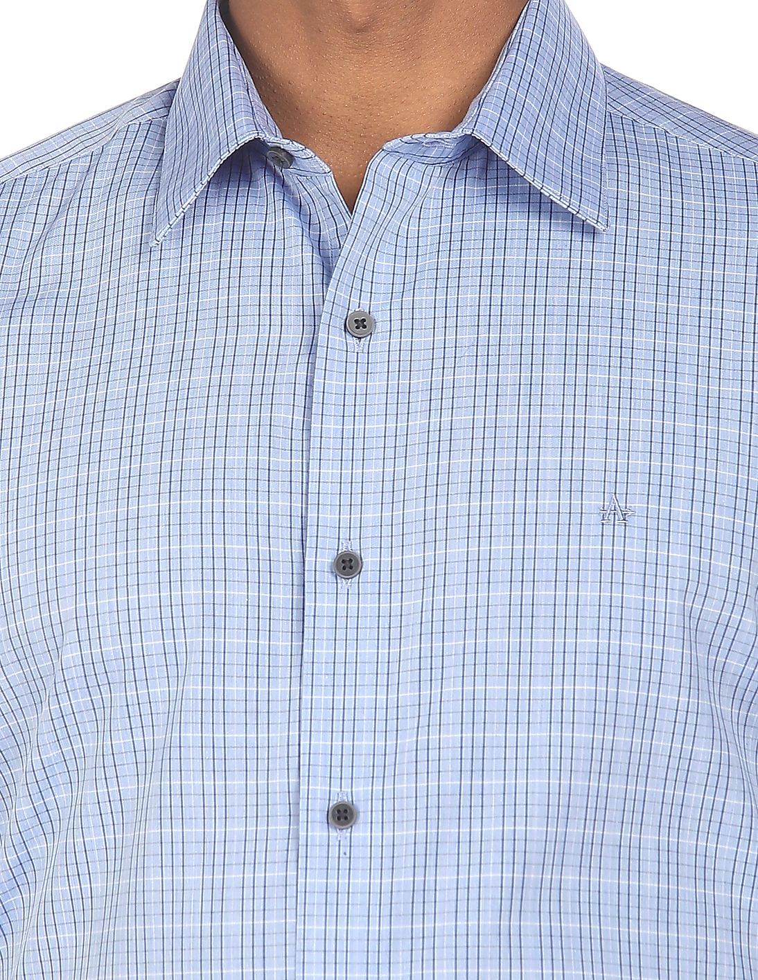 Buy Arrow Newyork Spread Collar Check Formal Shirt - NNNOW.com