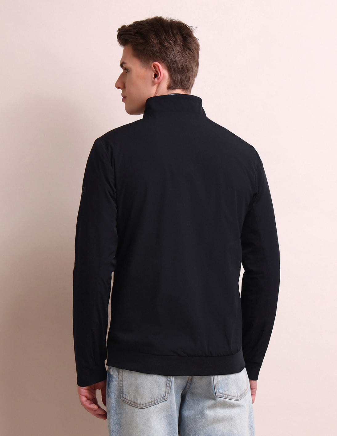 ato HARU-KING WOOL DARTS JACKET ジャケット Buy Arrow Sports High Neck Solid Jacket - NNNOW.com