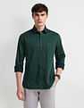 Arrow Sport Manhattan Slim Vertical Striped Shirt