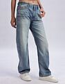 Calvin Klein Jeans Mid-Wash Straight-Fit Mid Rise Jeans